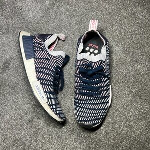 size 9.5 adidas originals NMD_R1 stlt primeknit “navy White Red”